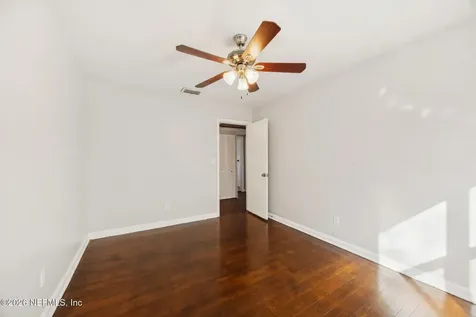 4637 Manchester Road Jacksonville FL 32210