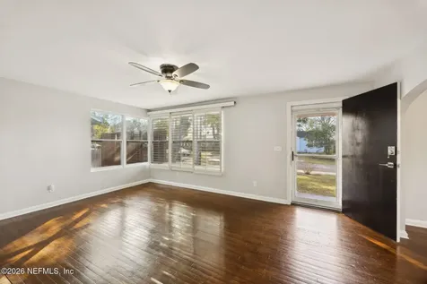 4637 Manchester Road Jacksonville FL 32210