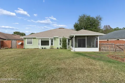 594 Lady Lake Road W Jacksonville FL 32218
