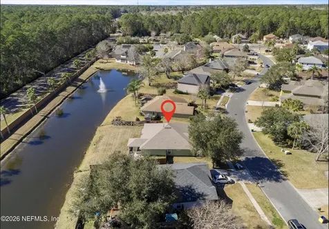 594 Lady Lake Road W Jacksonville FL 32218