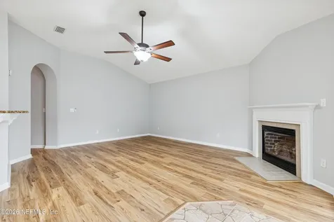 594 Lady Lake Road W Jacksonville FL 32218