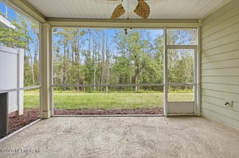 7021 Roundleaf Drive Jacksonville FL 32258