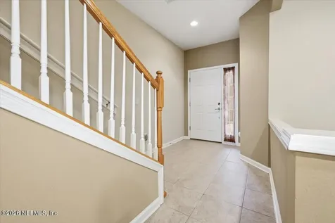 7021 Roundleaf Drive Jacksonville FL 32258