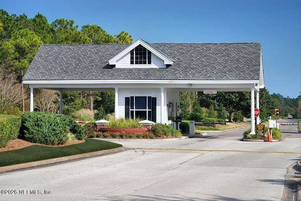 8278 Persimmon Hill Lane Jacksonville FL 32256