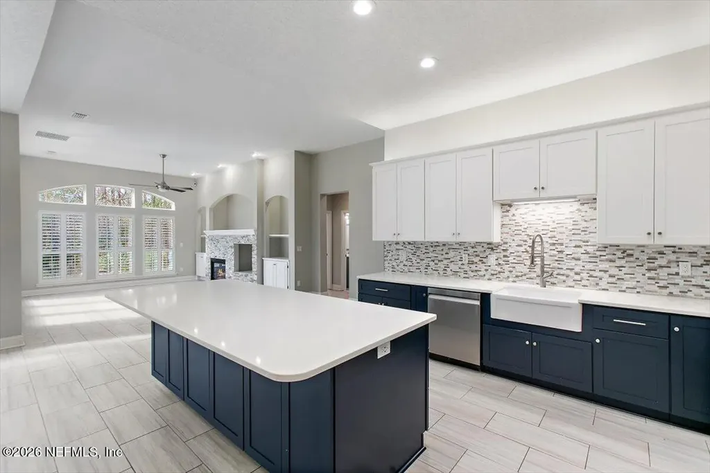 8278 Persimmon Hill Lane Jacksonville FL 32256