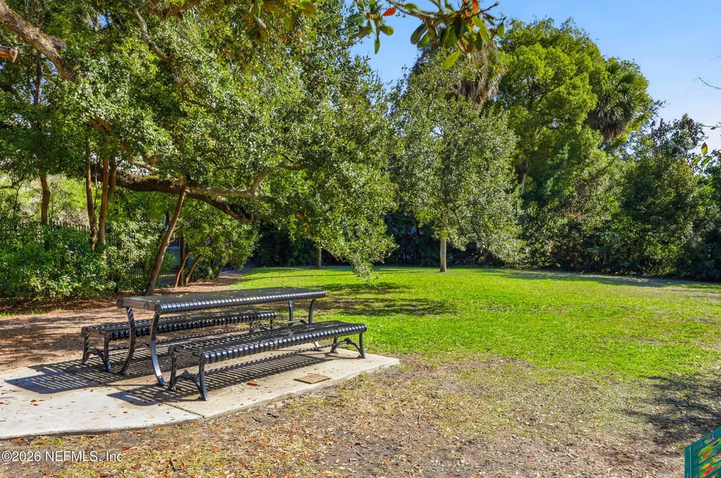 959 Maple Lane Jacksonville FL 32207