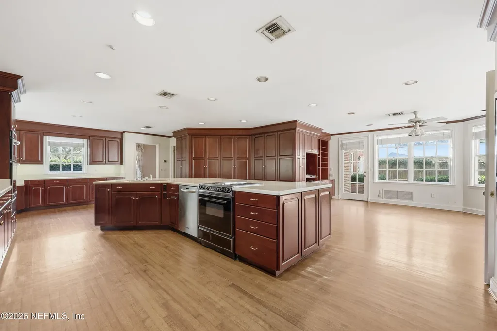 959 Maple Lane Jacksonville FL 32207