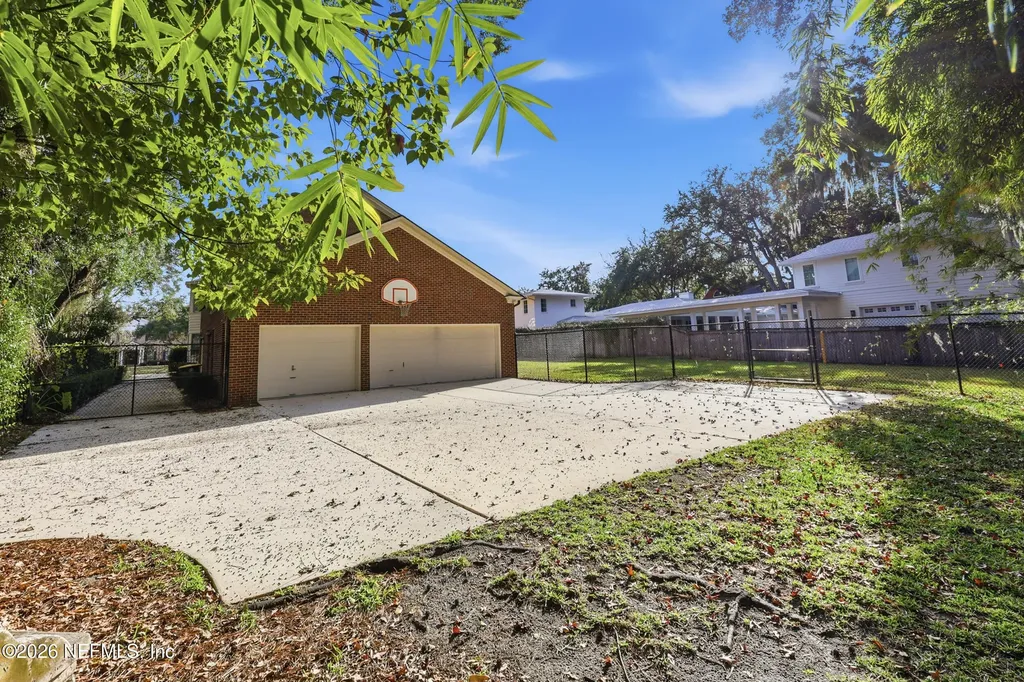 959 Maple Lane Jacksonville FL 32207