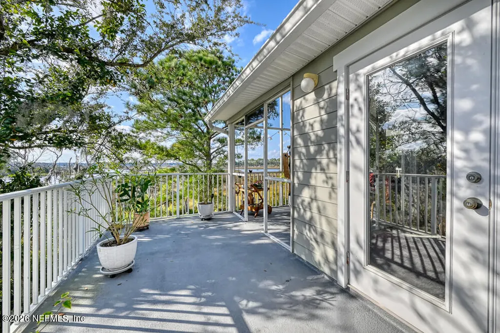 1470 Marsh View Court Atlantic Beach FL 32233