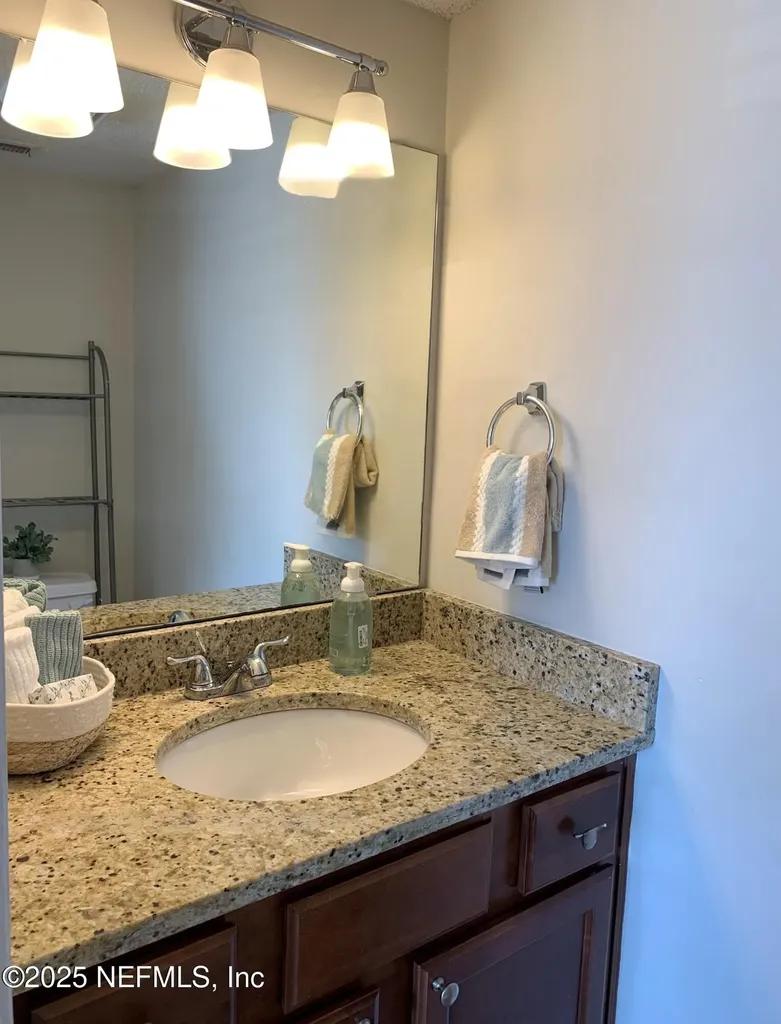 887 & 889 8th Avenue S Jacksonville Beach FL 32250