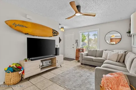 887 & 889 8th Avenue S Jacksonville Beach FL 32250