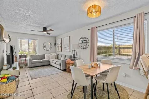887 & 889 8th Avenue S Jacksonville Beach FL 32250