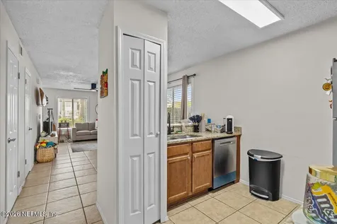 887 & 889 8th Avenue S Jacksonville Beach FL 32250
