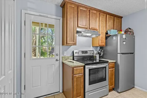 887 & 889 8th Avenue S Jacksonville Beach FL 32250