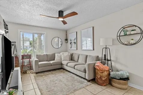 887 & 889 8th Avenue S Jacksonville Beach FL 32250