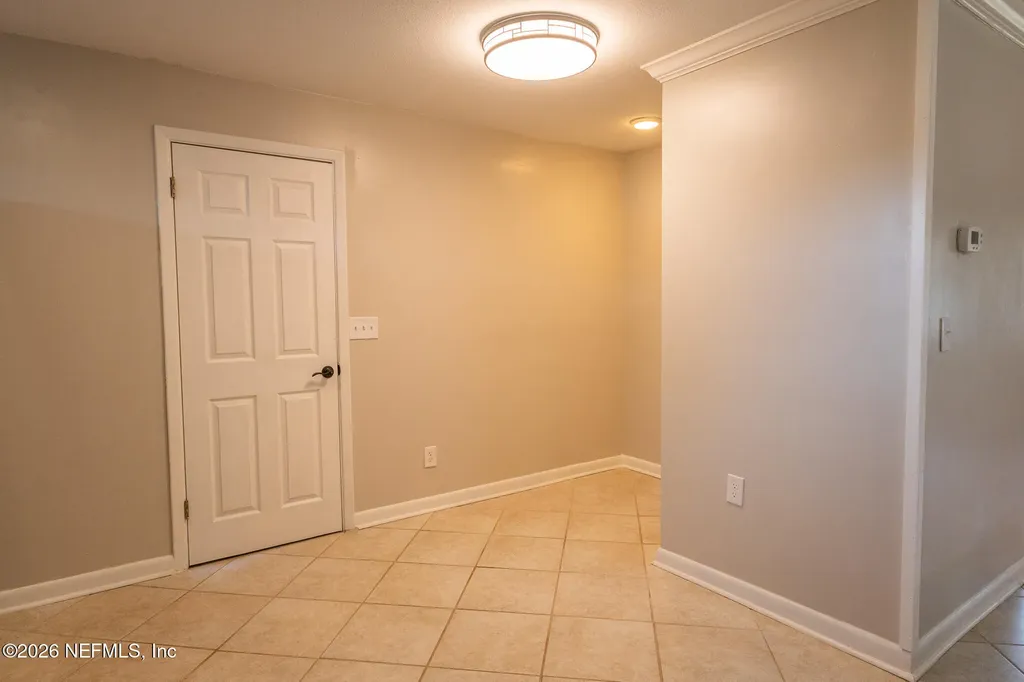 401 Pleasant Street Pomona Park FL 32181