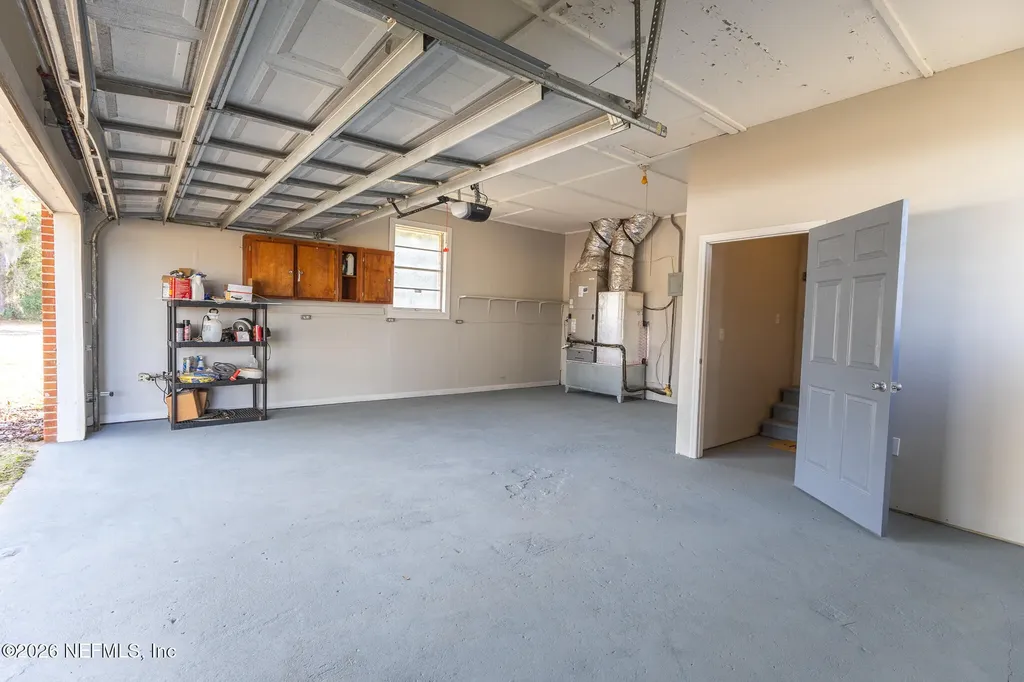 401 Pleasant Street Pomona Park FL 32181