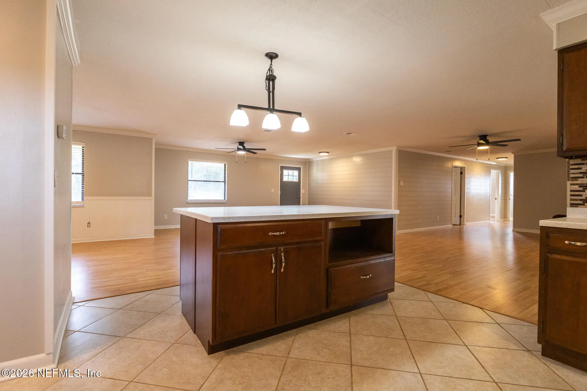 401 Pleasant Street Pomona Park FL 32181