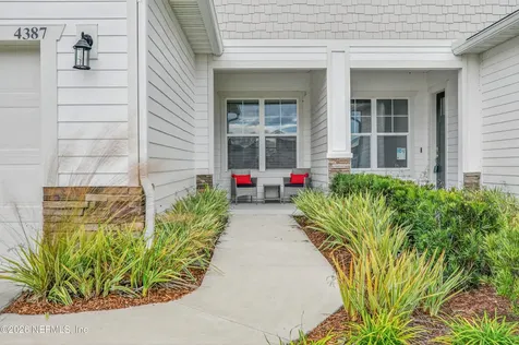4387 Sun Lily Court Jacksonville FL 32257
