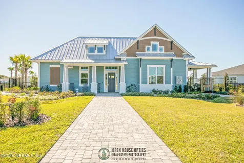 4387 Sun Lily Court Jacksonville FL 32257
