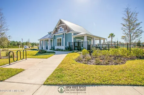 4387 Sun Lily Court Jacksonville FL 32257
