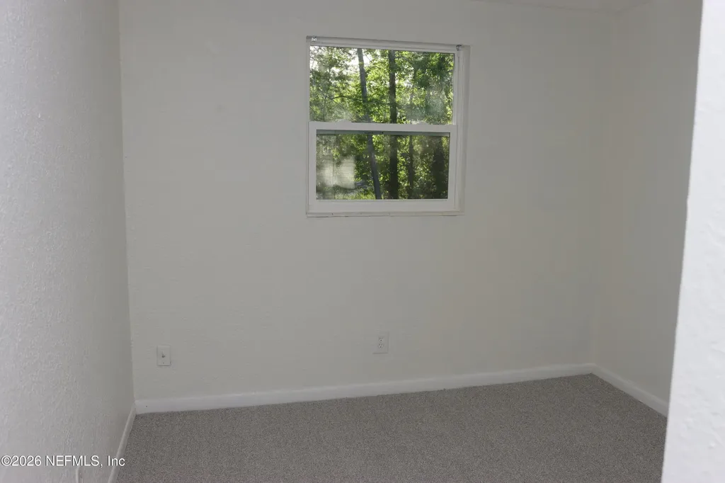 8424 Lincrest Drive W Jacksonville FL 32208