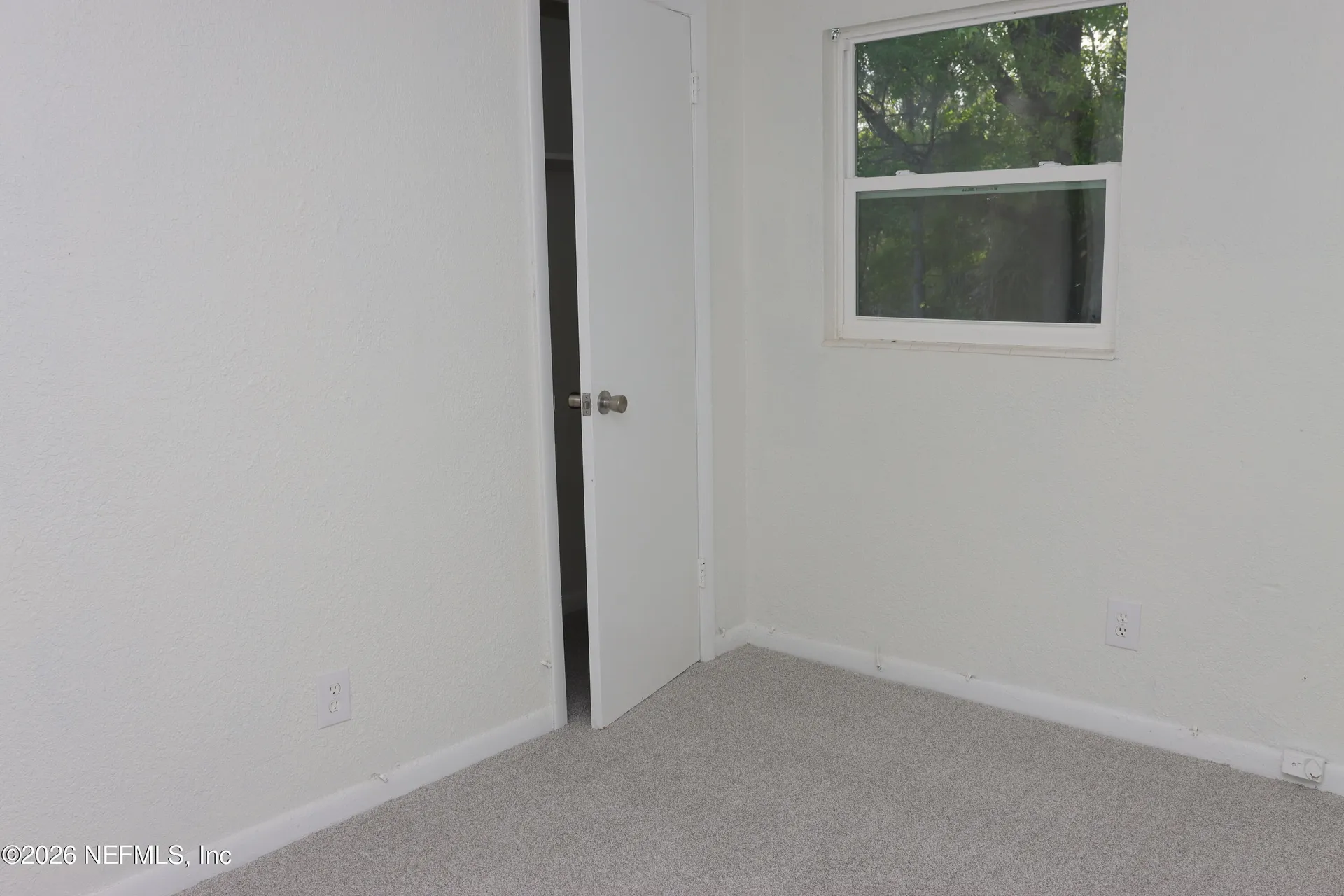 8424 Lincrest Drive W Jacksonville FL 32208