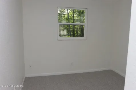 8424 Lincrest Drive W Jacksonville FL 32208