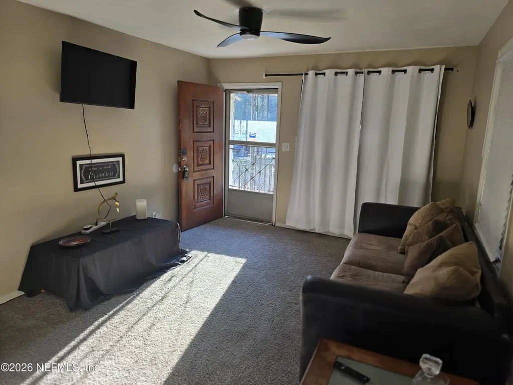10207 Moncrief-dinsmore Road Jacksonville FL 32219