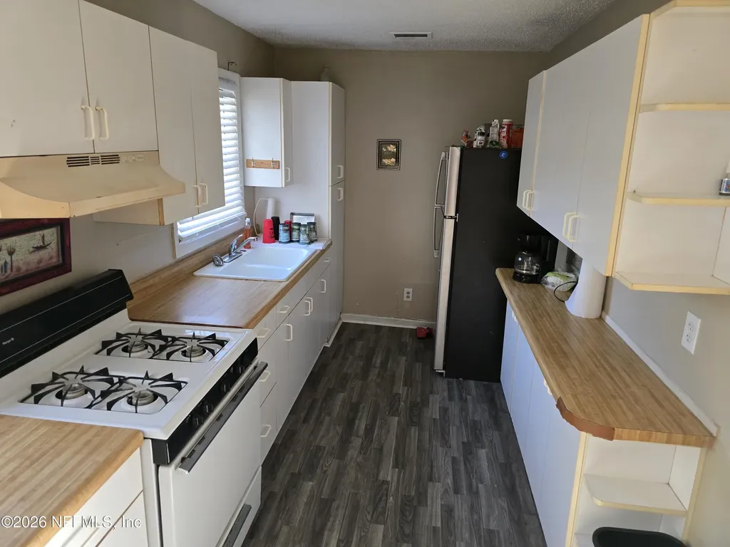 10207 Moncrief-dinsmore Road Jacksonville FL 32219