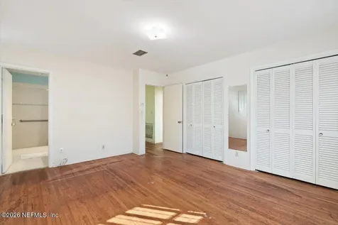 3866 San Bernado Drive Jacksonville FL 32217