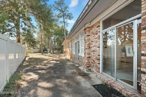 3866 San Bernado Drive Jacksonville FL 32217