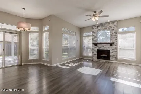 5332 Knightsgate Court Jacksonville FL 32244