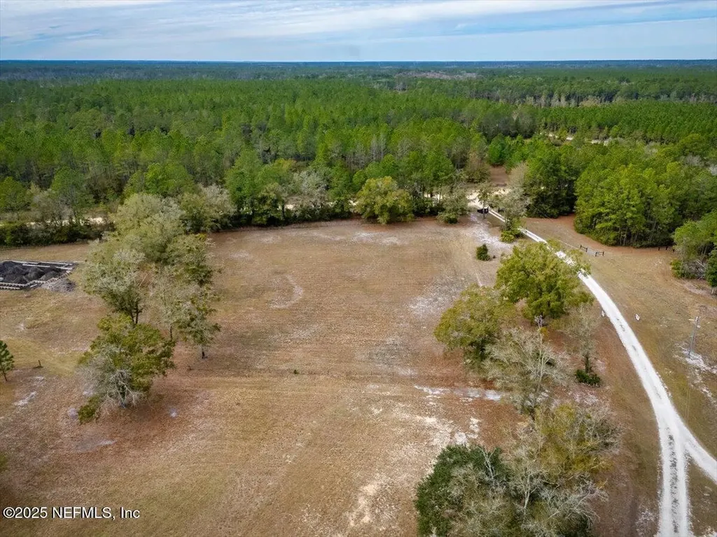 01 Hogarth Road Green Cove Springs FL 32043