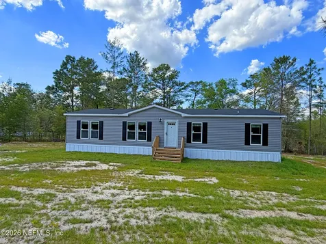 194 Whirlwind Loop Hawthorne FL 32640