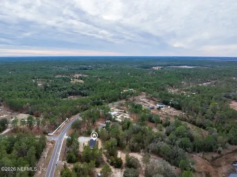 194 Whirlwind Loop Hawthorne FL 32640
