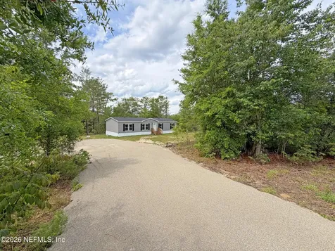 194 Whirlwind Loop Hawthorne FL 32640