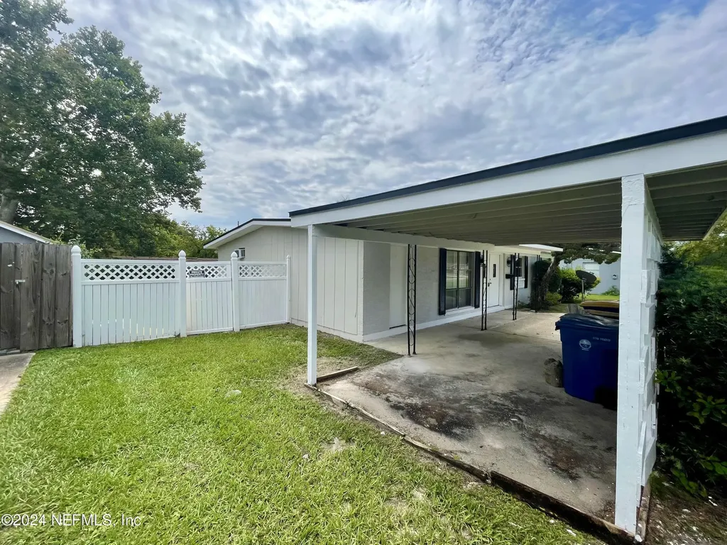11333 Americana Lane Jacksonville FL 32218