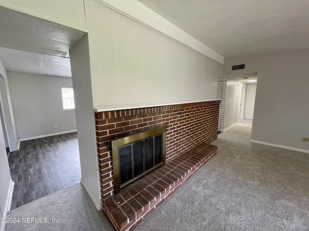 11333 Americana Lane Jacksonville FL 32218