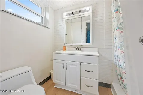 367 7th Street Atlantic Beach FL 32233