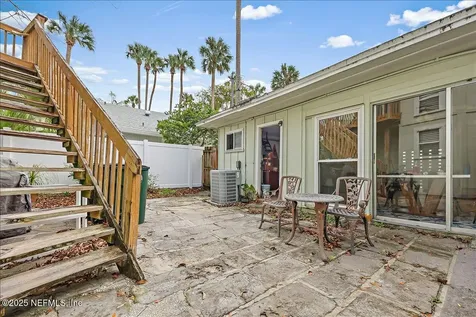 367 7th Street Atlantic Beach FL 32233