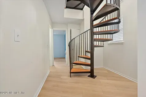 367 7th Street Atlantic Beach FL 32233