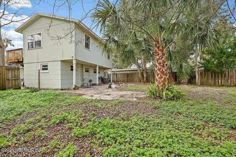 367 7th Street Atlantic Beach FL 32233