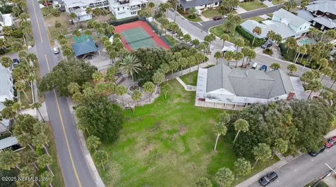 367 7th Street Atlantic Beach FL 32233
