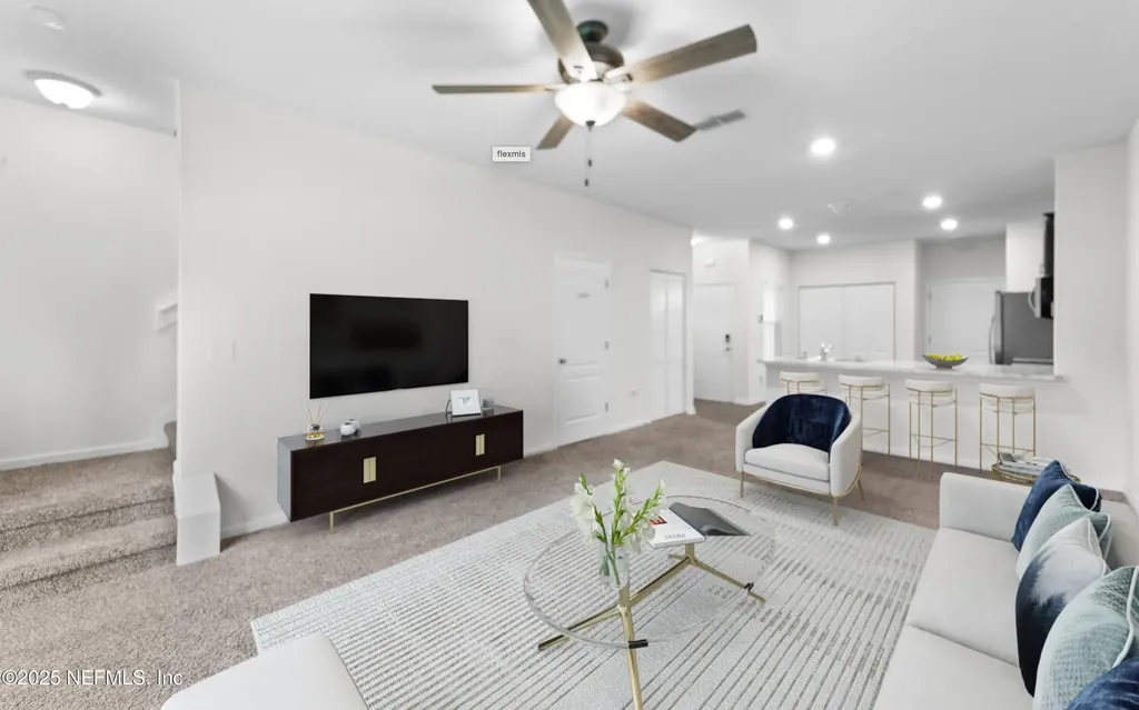 8039 Echo Springs Road Jacksonville FL 32256