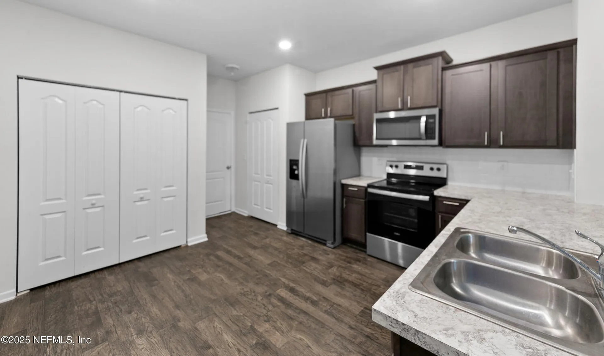 8039 Echo Springs Road Jacksonville FL 32256