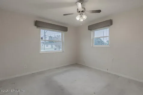4504 Barnes Road Jacksonville FL 32207
