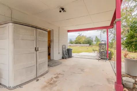 4504 Barnes Road Jacksonville FL 32207