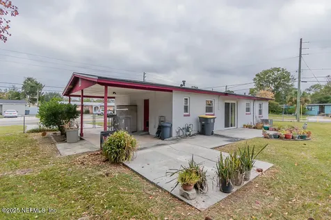 4504 Barnes Road Jacksonville FL 32207