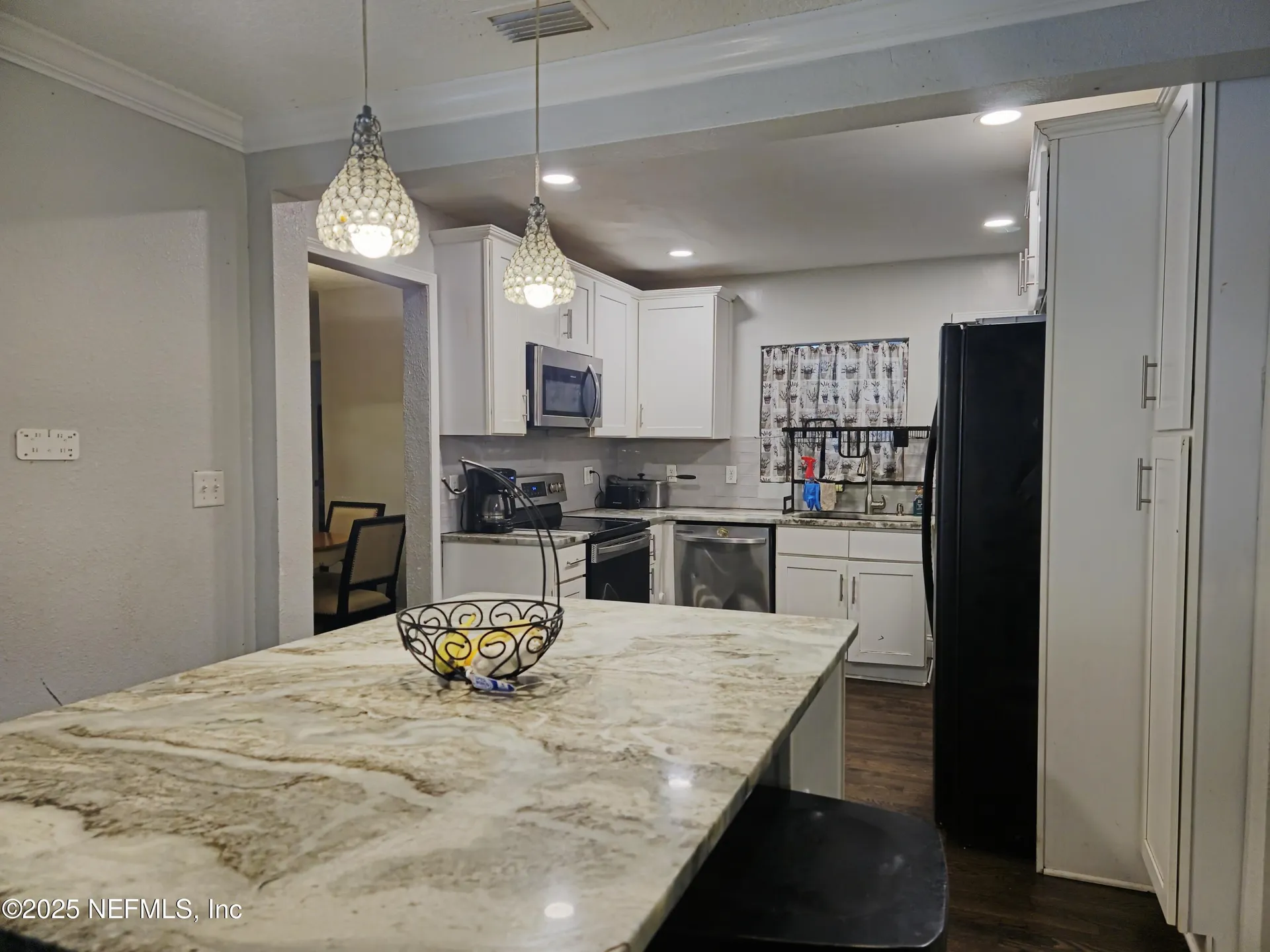 4635 Solandra Circle W Jacksonville FL 32210